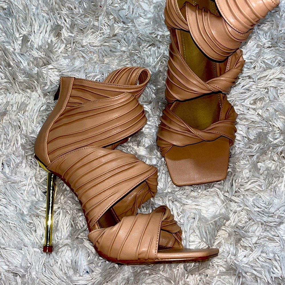 Pink open toe heels - Picture 2 of 2